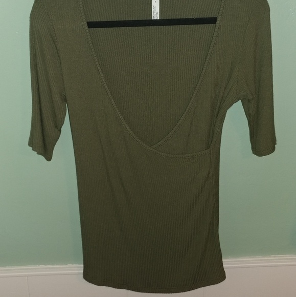 Olive Green top - Picture 5 of 6